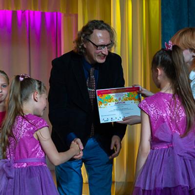 Foto V. Lavrinovic 200
